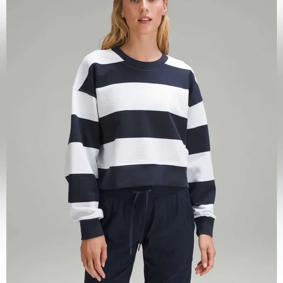 Lululemon Perfectly Oversized Cropped Crew Pack Stripe True Navy White Sz 6 - Picture 2 of 12